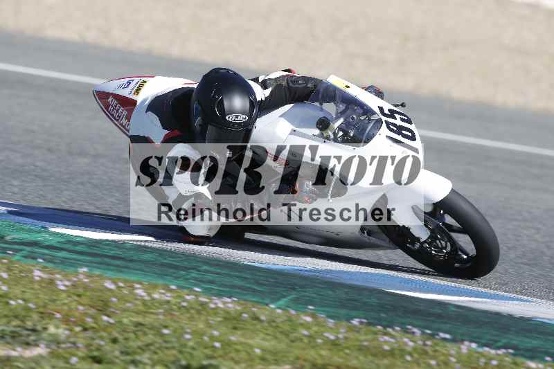 /02 29.01.-02.02.2024 Moto Center Thun Jerez/Gruppe schwarz-black/185
